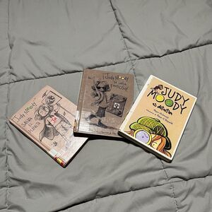 Judy Moody Spanish Book Lot of 3 Hardcover Kids Books Famosa Detective Planeta